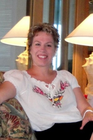 Julie Williams Photo 52