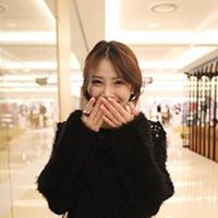 Lily Chang Photo 14