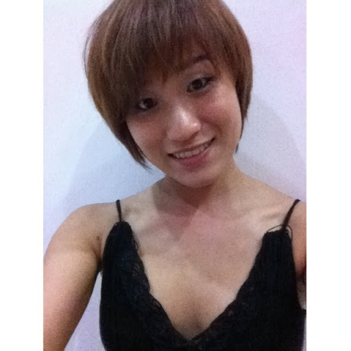 Christine Foo Photo 6