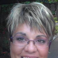 Jennifer Lambert Photo 44