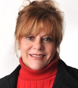 Julie Morton Photo 1