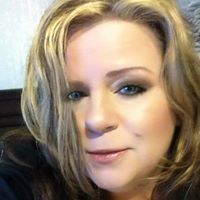 Paula Mathews Photo 17