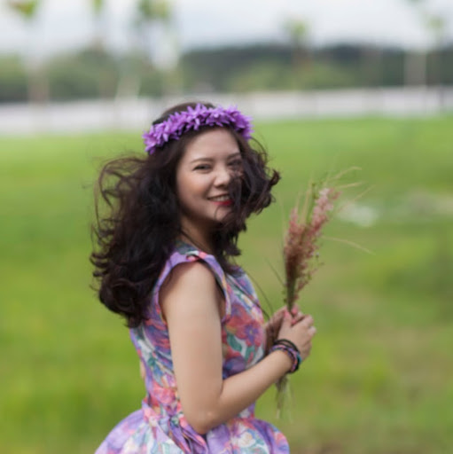 Oanh Tran Photo 15