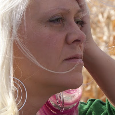 Kimberly Mercer Photo 15
