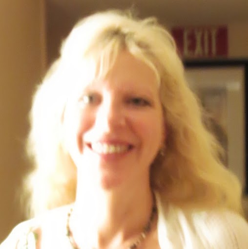 Suzanne Ryan Photo 7
