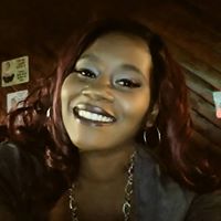 Alicia Thompson Photo 39