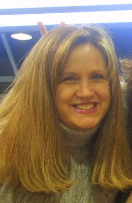 Kathy Ellis Photo 14