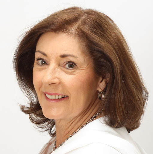 Suzanne Frank Photo 37