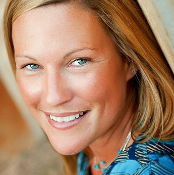 Traci Wallace Photo 9