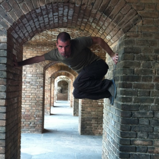 Steven Vaughn Photo 48