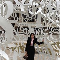 Joyce Li Photo 6