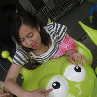 Julie Wong Photo 46