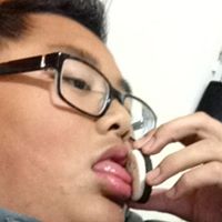 Julian Angeles Photo 14