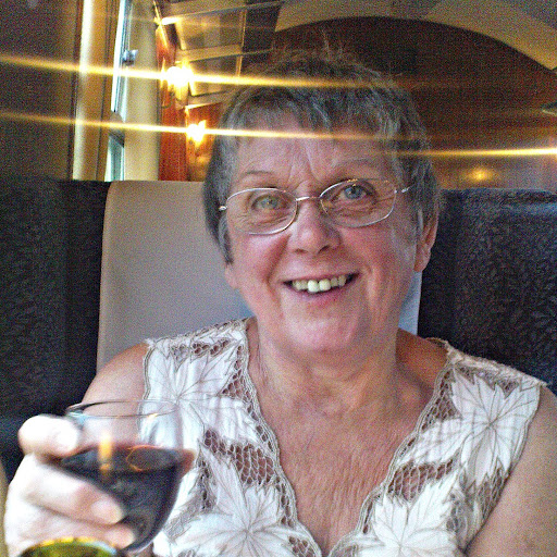 Janet Bond Photo 16