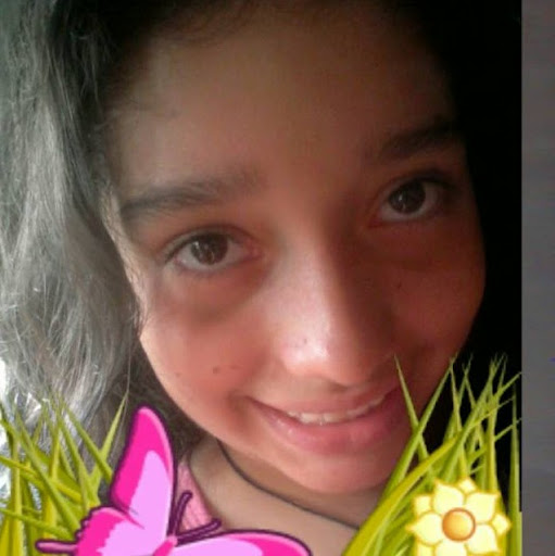 Roxana Velasco Photo 2