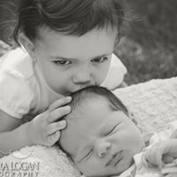 Shannon Hedges Photo 7