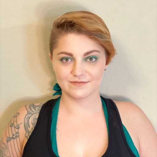 Annie Harrell Photo 16