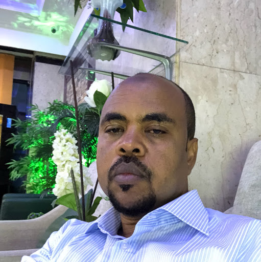 Adan Hassan Photo 12