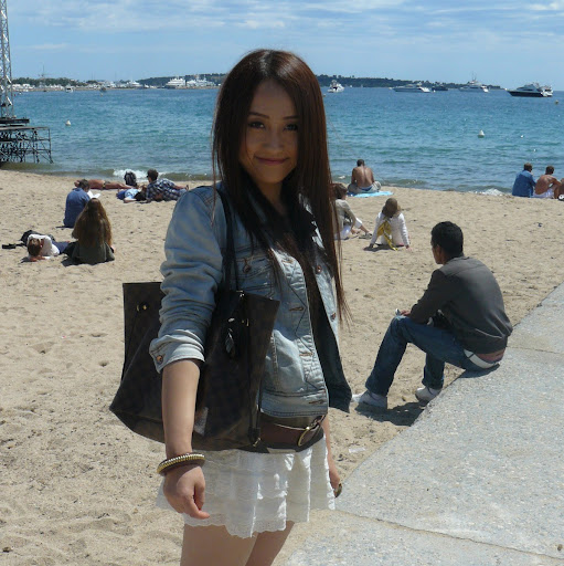 Ying Wang Photo 53