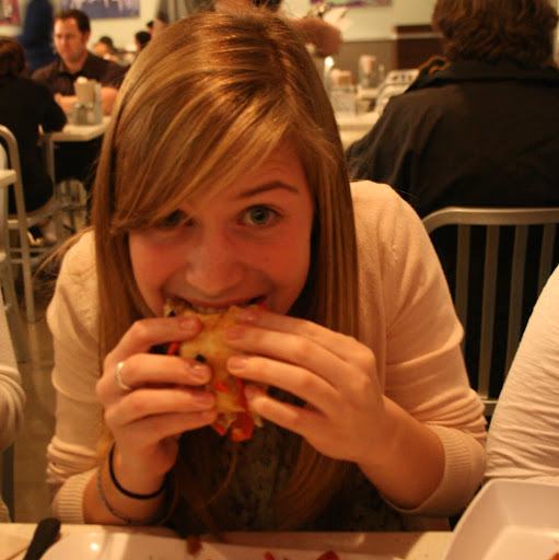 Stephanie Theis Photo 10