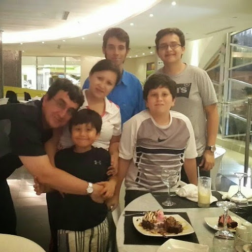 Francisco Gomez Photo 15