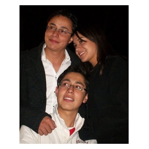 Daniel Velazquez Photo 31