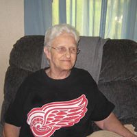 April Dennis Photo 16