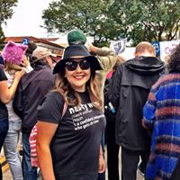 Julia Garcia Photo 14