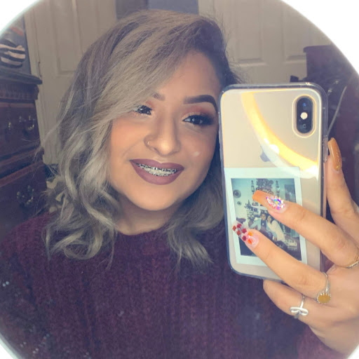 Ashley Robles Photo 22
