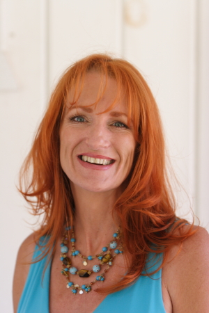 Denise Steele Photo 5