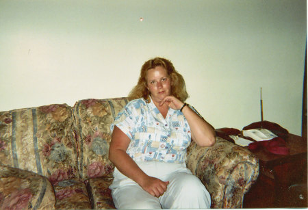 Jennifer Farrell Photo 28