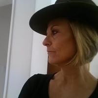 Ruth Stevens Photo 25
