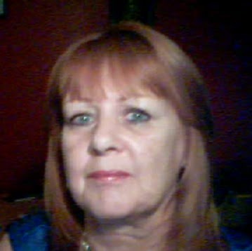 Suzanne Chapman Photo 36