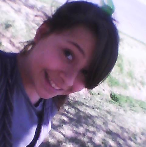 Reyna Gonzalez Photo 13