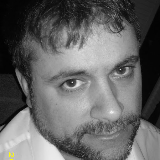 Robb Brown Photo 32