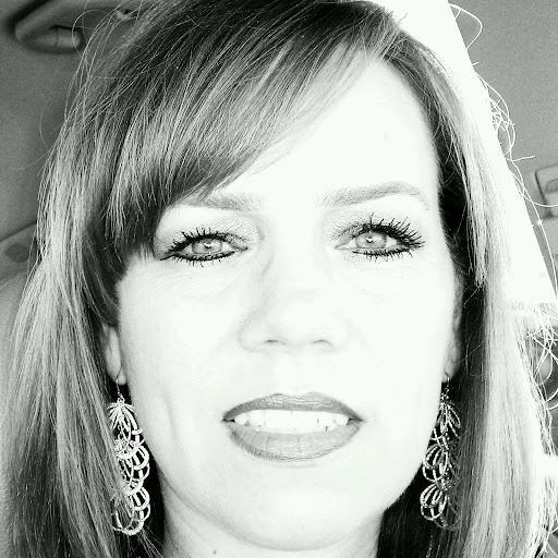 Christine Patterson Photo 35