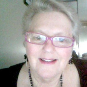 Robyn Buckley Photo 24