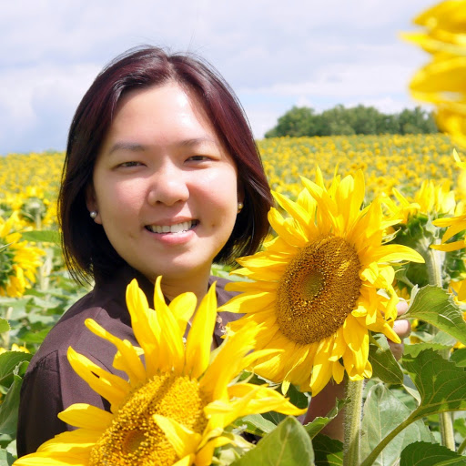Trang Trinh Photo 18