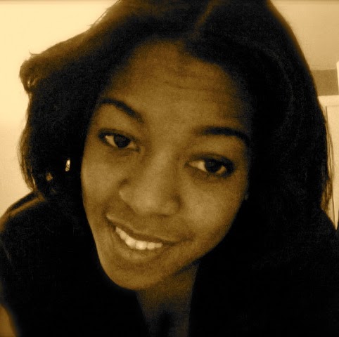 Danielle Branch Photo 17