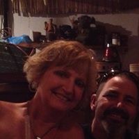 Michele Mercer Photo 26