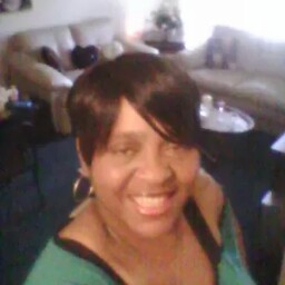 Cynthia Watts Photo 10