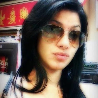 Desiree Roman Photo 26