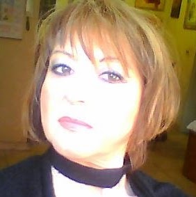 Roberta Pace Photo 13