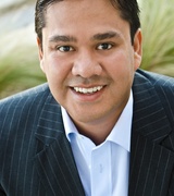 Raymond Torres Photo 1