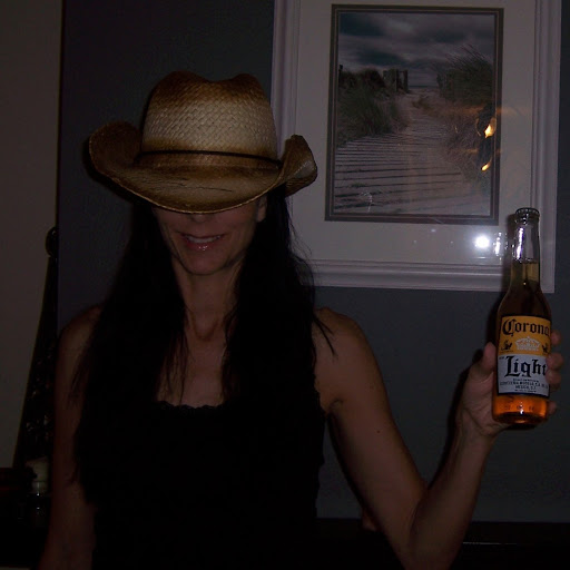 Paula Davidson Photo 24