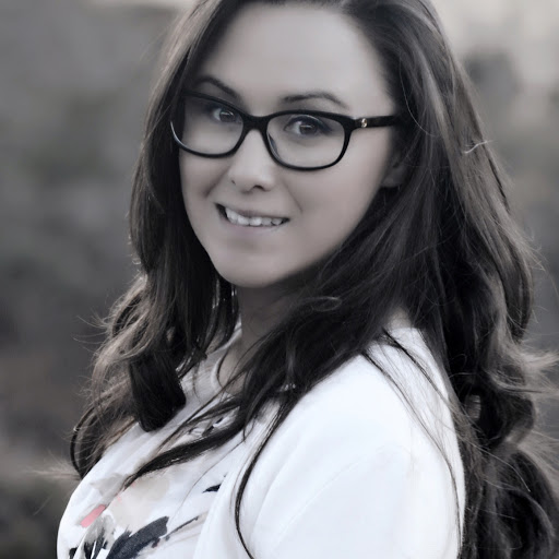Meaghan Fitzgerald Photo 25