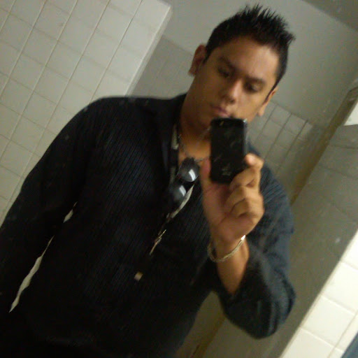 Robyn Gonzalez Photo 5