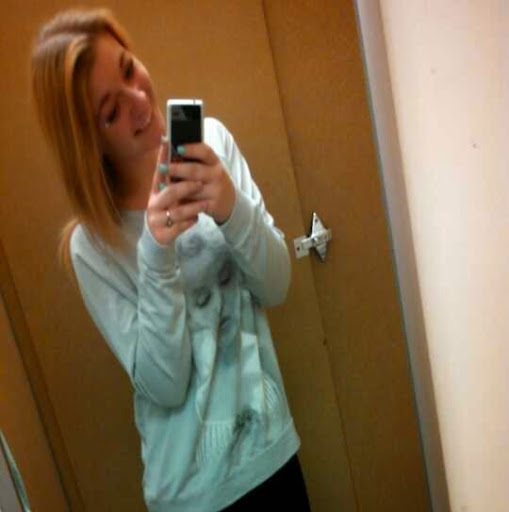 Nicole Chase Photo 19