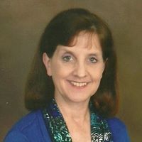 Vivian Thacker Photo 9