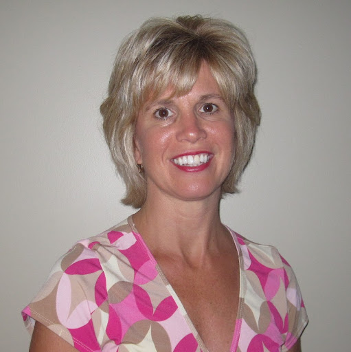 Kristine Clark Photo 42